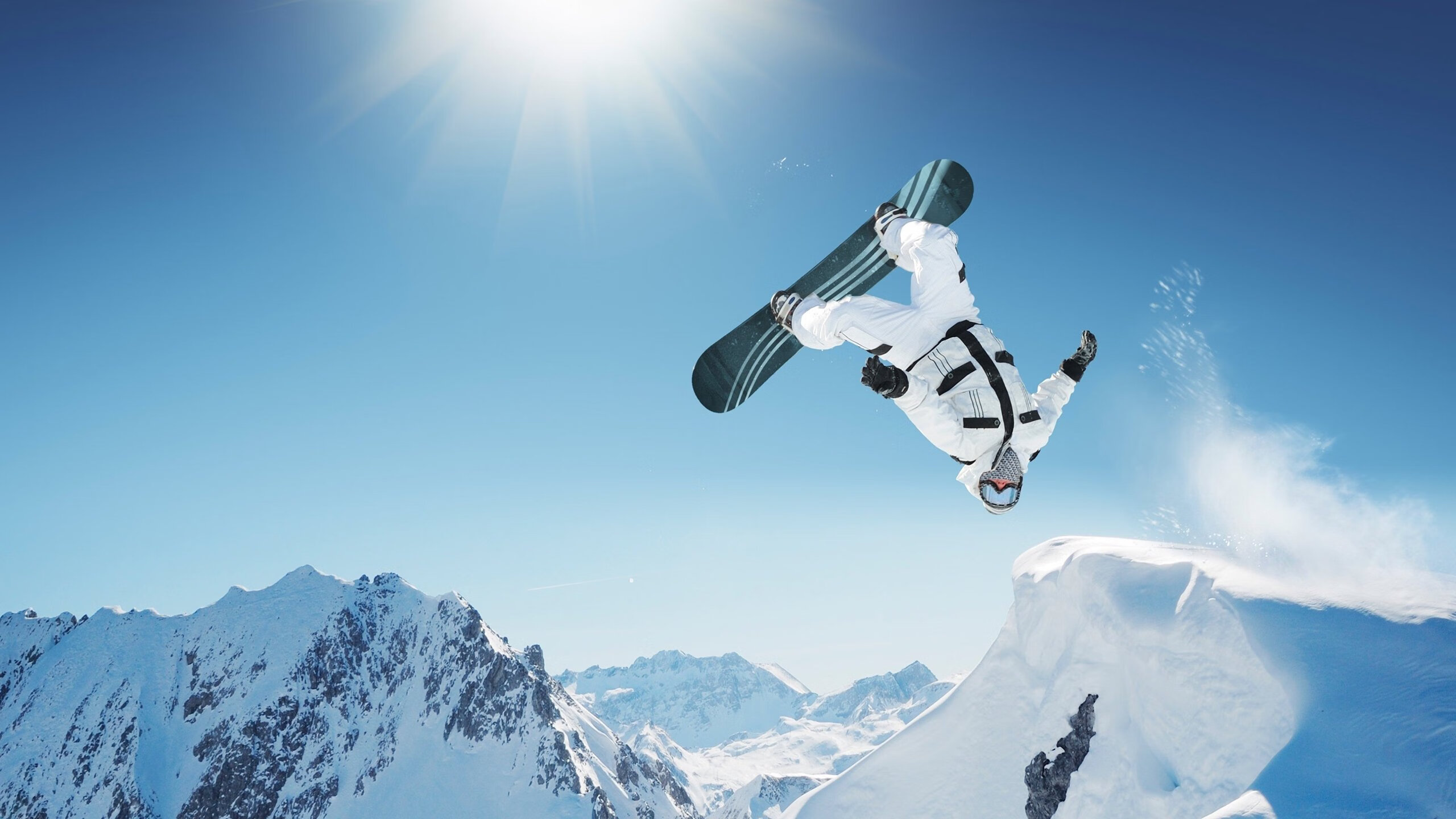 特奥一锤定音！鏖战那不勒斯，他如何在年度焦点战中化身胜负手？