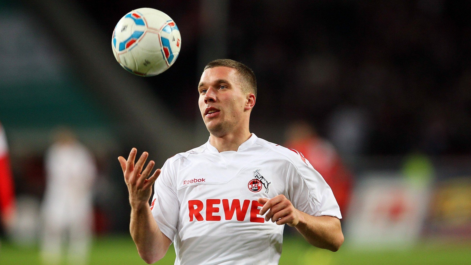 摧枯拉朽！布雷默独揽狂澜，委内瑞拉进攻风暴席卷伊拉克防线